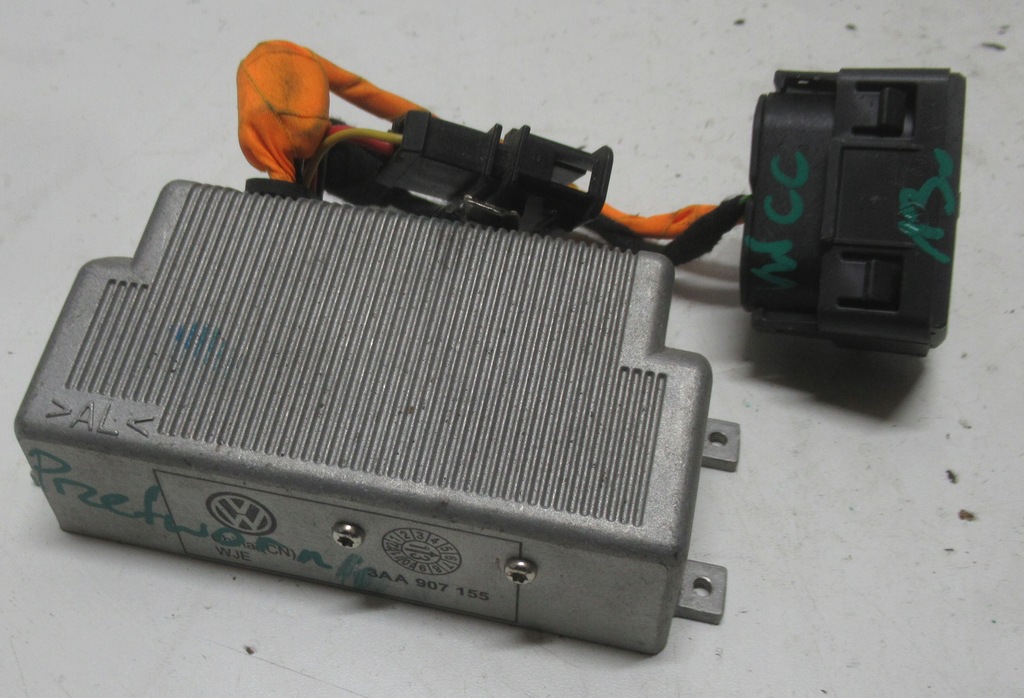 фото №1, Volkswagen перетворювач напруги 3aa907155
