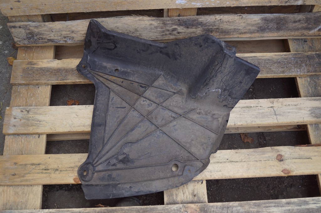 фото №7, Захист підвіска ліва audi a4 b8 8k0825219a