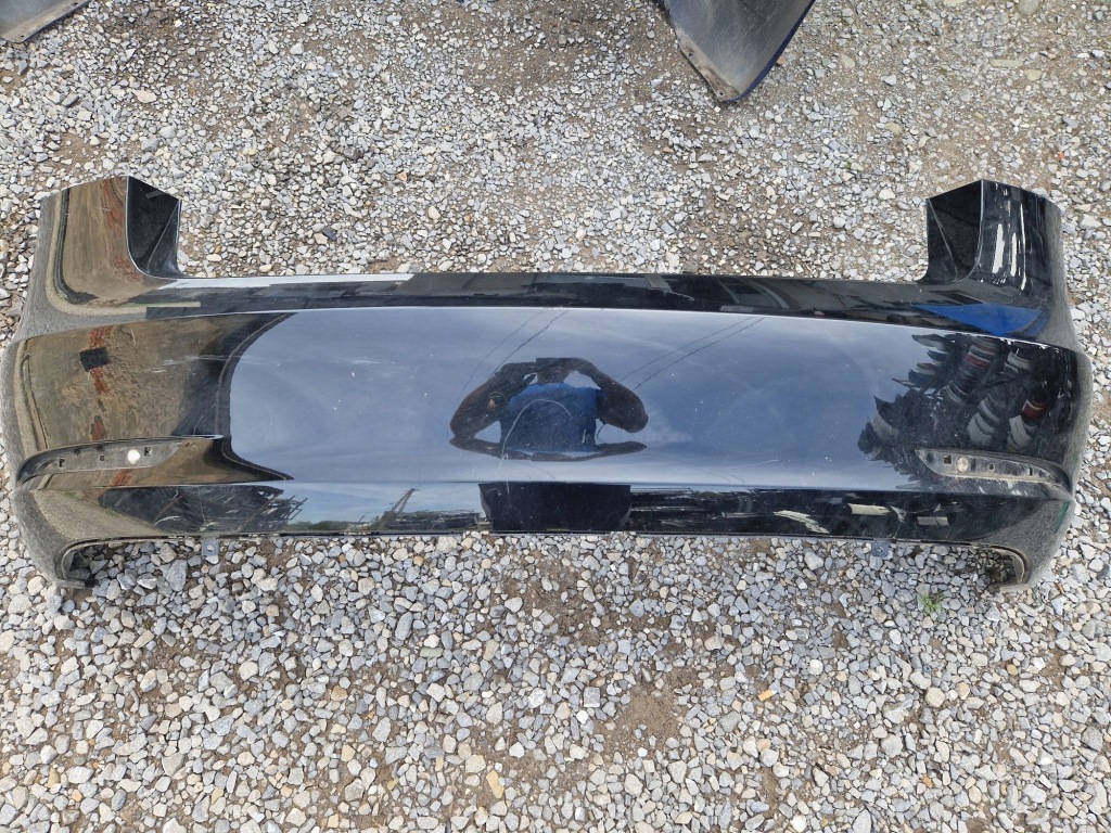 фото №1, Бампер задній tesla model 3 2017r- bez отворів na pdc