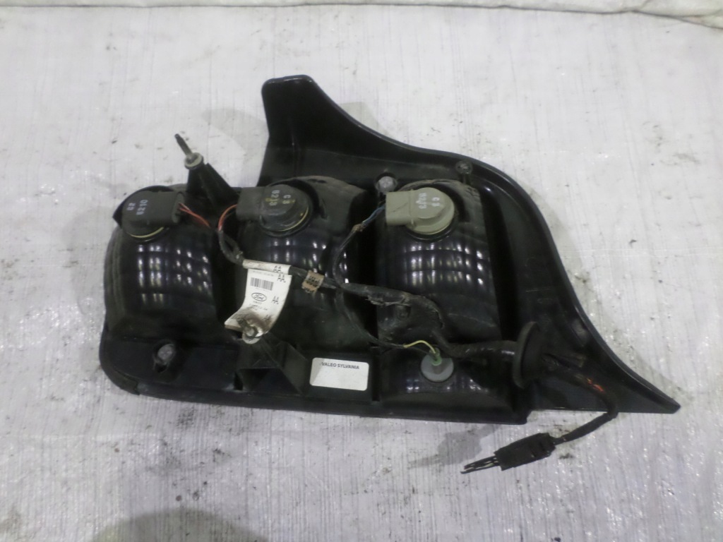 фото №2, Лампа задняя правая ford mustang v