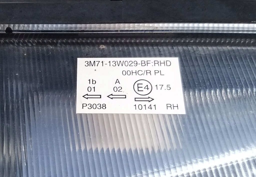 фото №3, Mazda 2 dy фара лампа правий перед