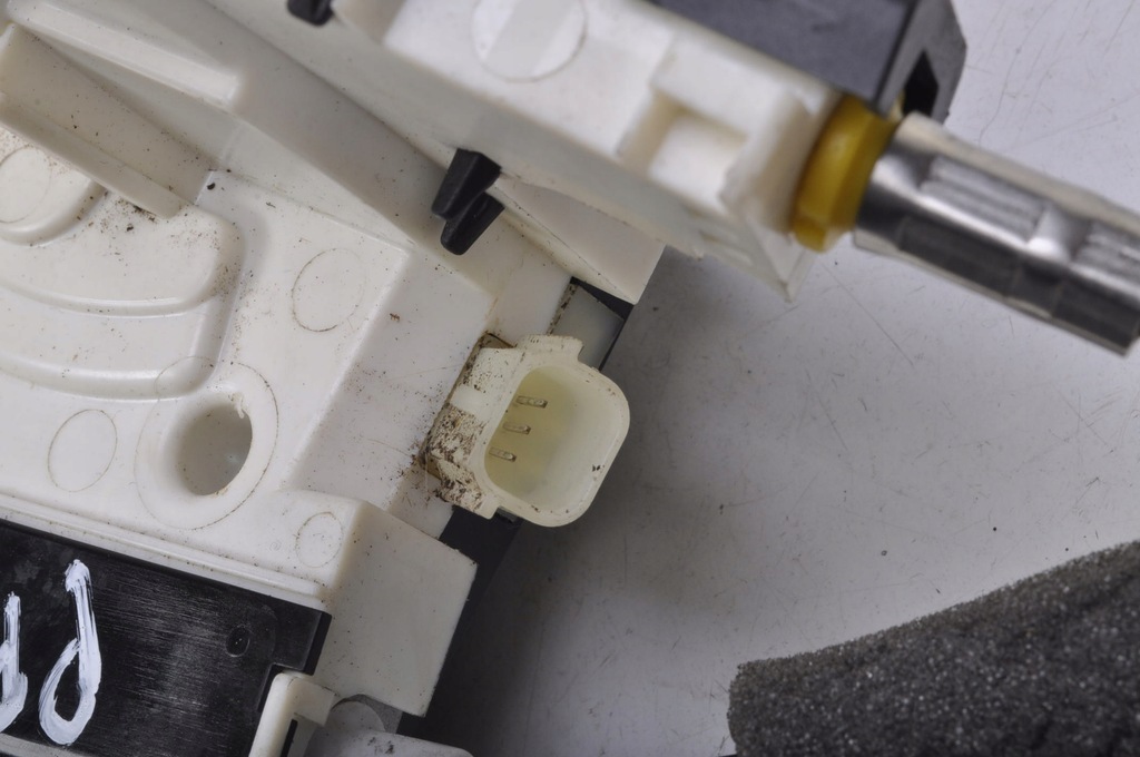 фото №6, Maserati levante замок дверь правый перед anglik