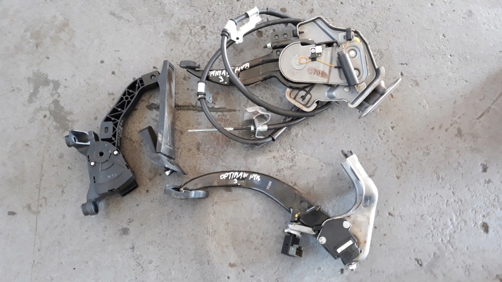 фото №1, Kia optima iii 2011-5 2.0b педаль потенциометр газа