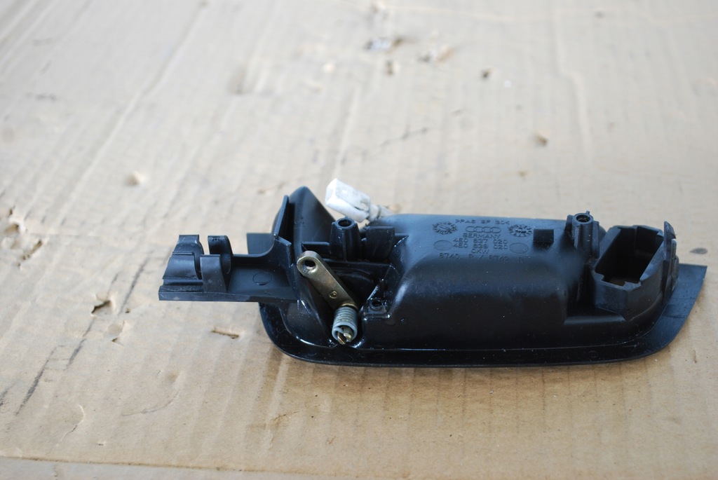 фото №11, Ручка внутренняя дверь правая audi a8 d3 4e0837020