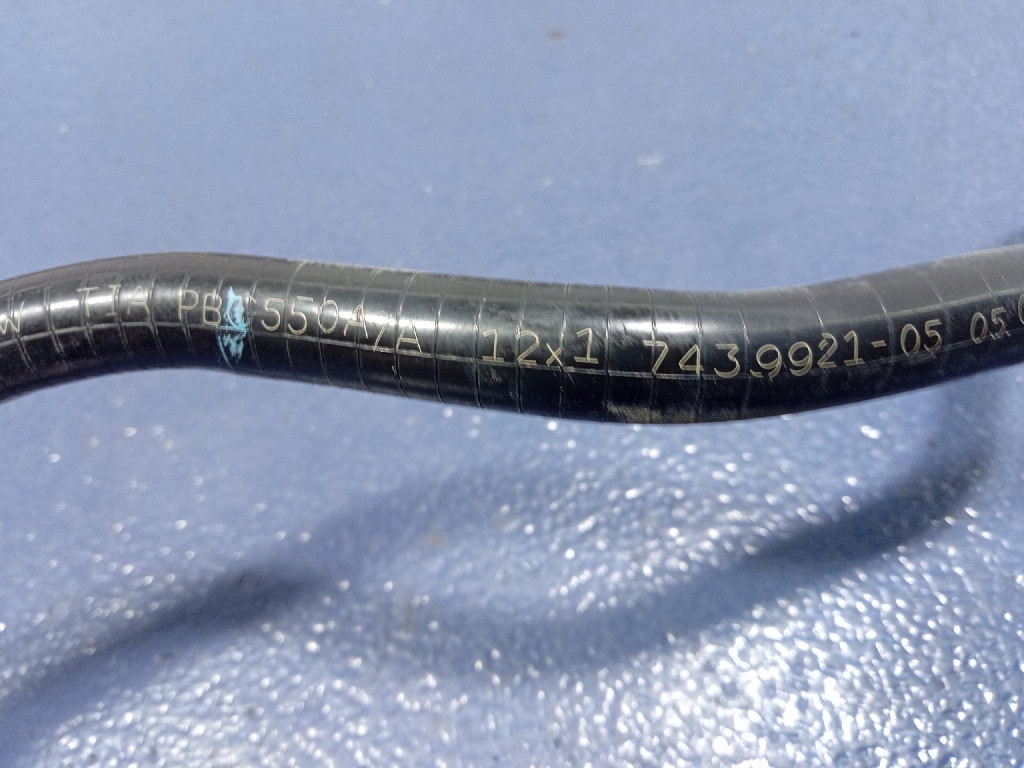 фото №4, Bmw x6 g05 g06 4,4 v8 530km шланг вентиляційний пального 7439921