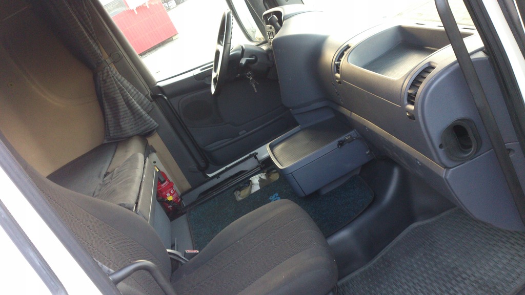 фото №9, Кабина cr 19 scania r малый бардачок