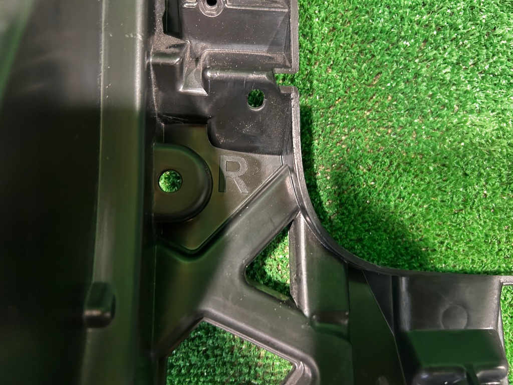 фото №14, Vw t-roc 2ga кронштейн направляющая бампера правый перед 2ga807724c