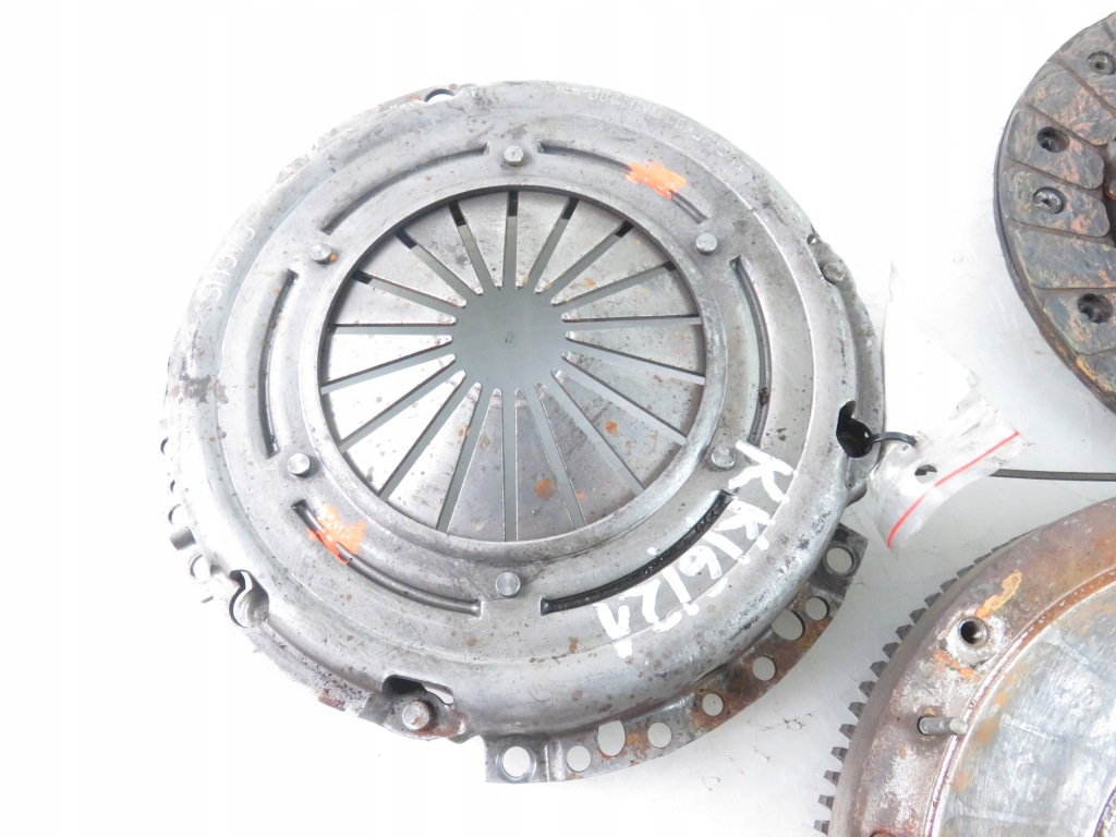 фото №5, Колесо маховик ibiza ii 1.6 1862402031 032105270