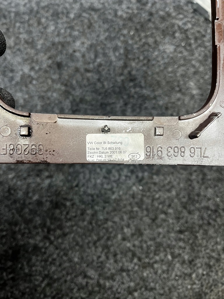 фото №15, Рамка защита прикуриватель разъём vw touareg i 7l 7l6863916