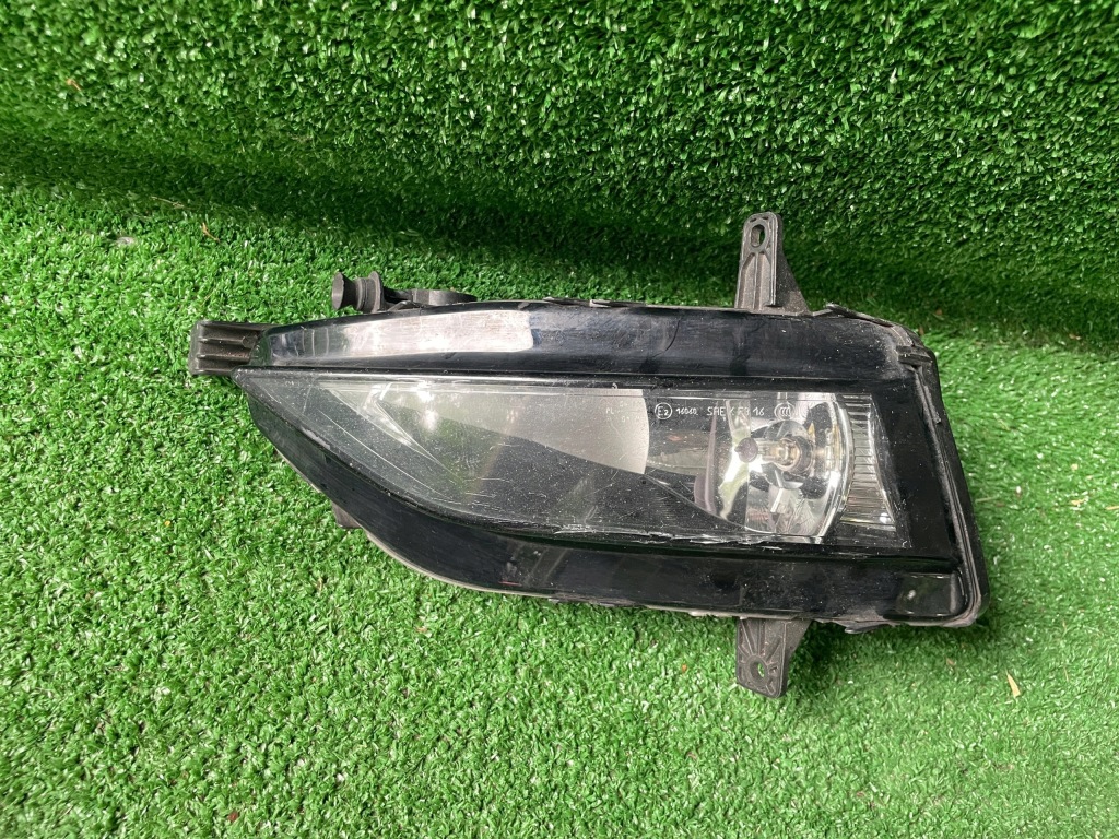 фото №1, Vw golf vii lift левый противотуманная фара перед 5g0941661f