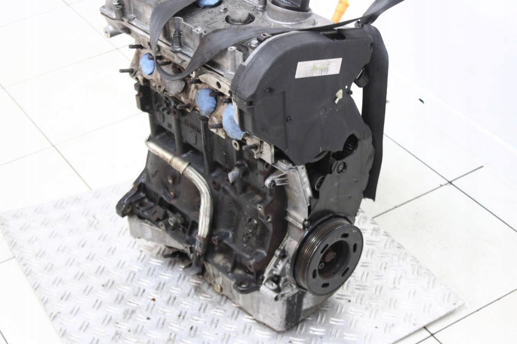 Двигатель стойку seat leon 1 1.8 b auq Киев