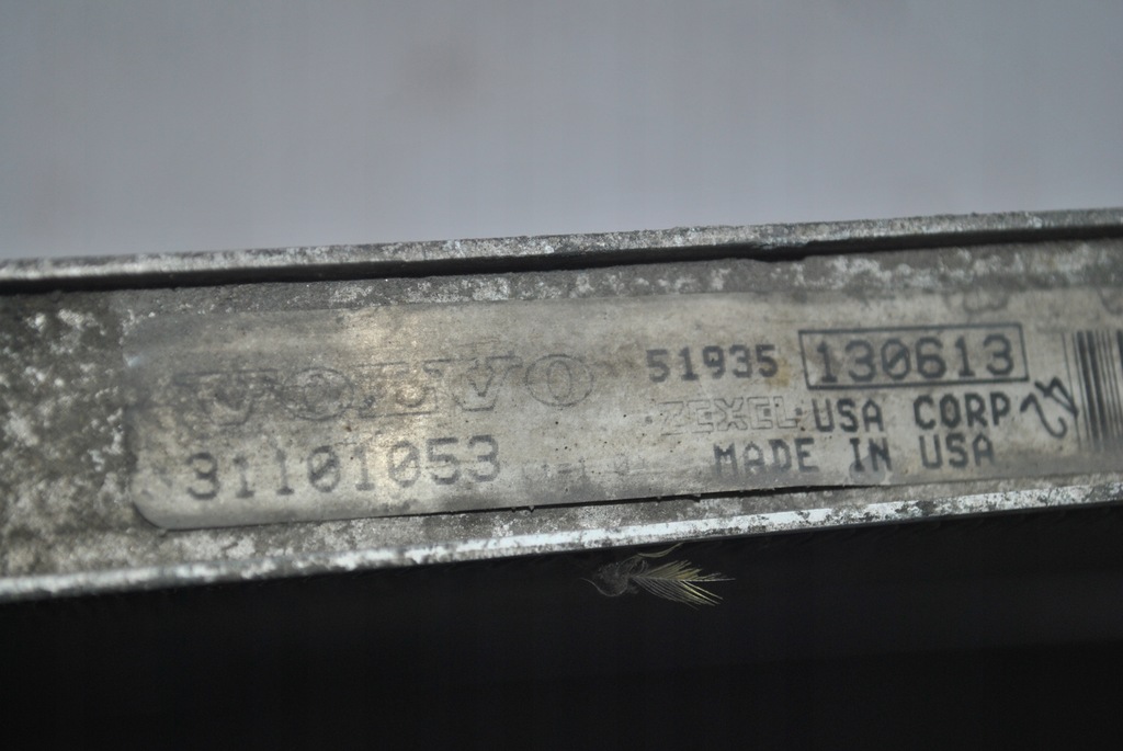 фото №6, Радиатор кондиционера volvo v70 ii 31101053