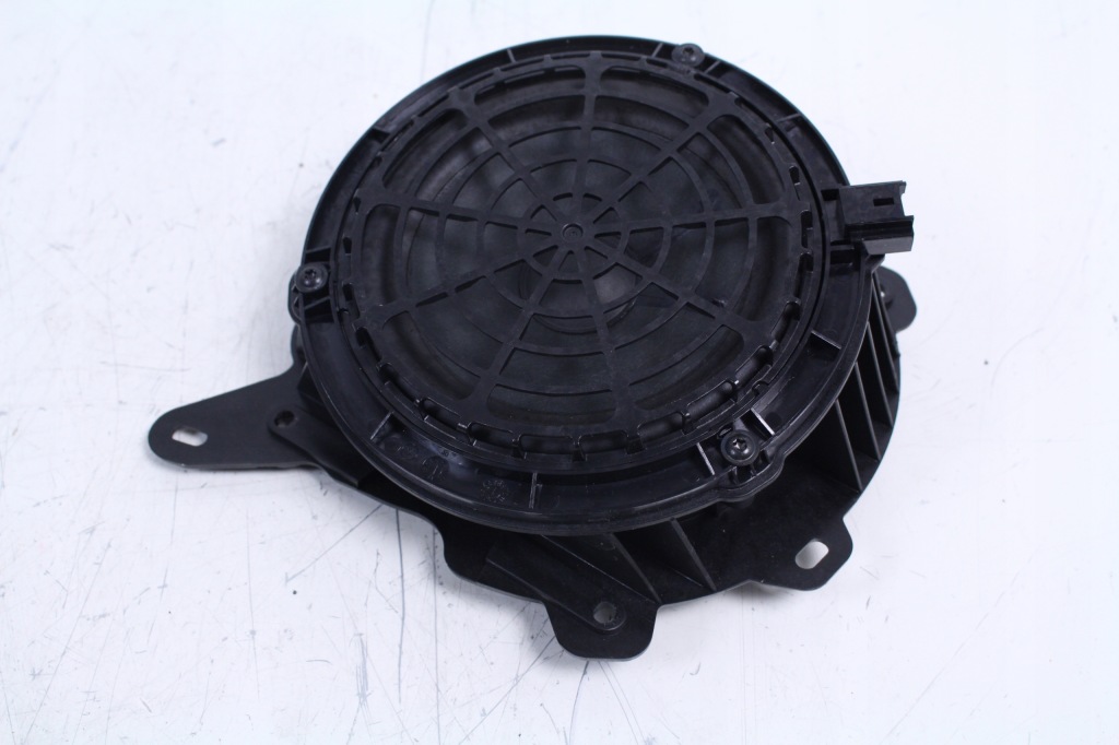 Купити Динамік лівий перед opel corsa f 20r.