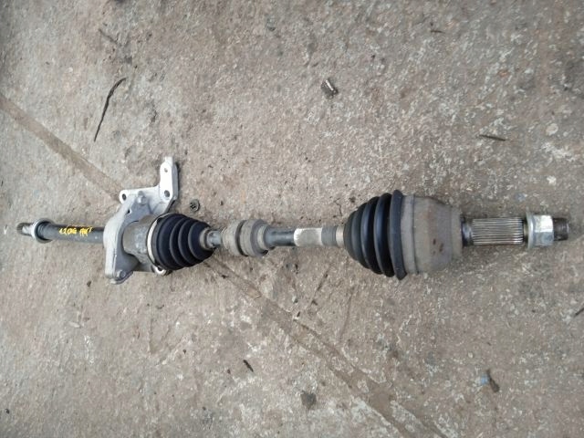 фото №1, Nissan pulsar 1.2 dig-t приводной вал правая передняя перед