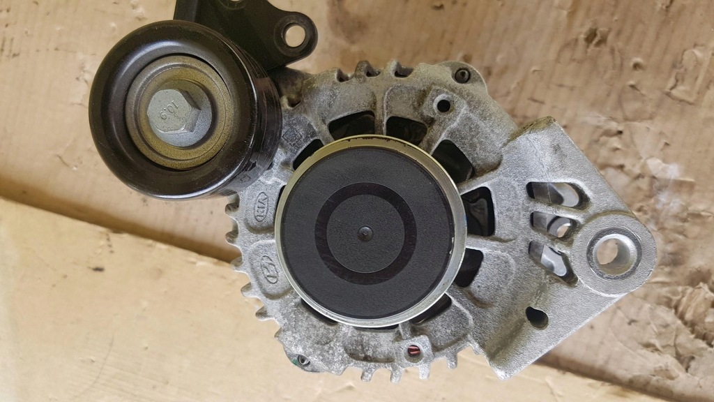 фото №5, Генератор 1.0 hyundai i30 iii 37300-04950