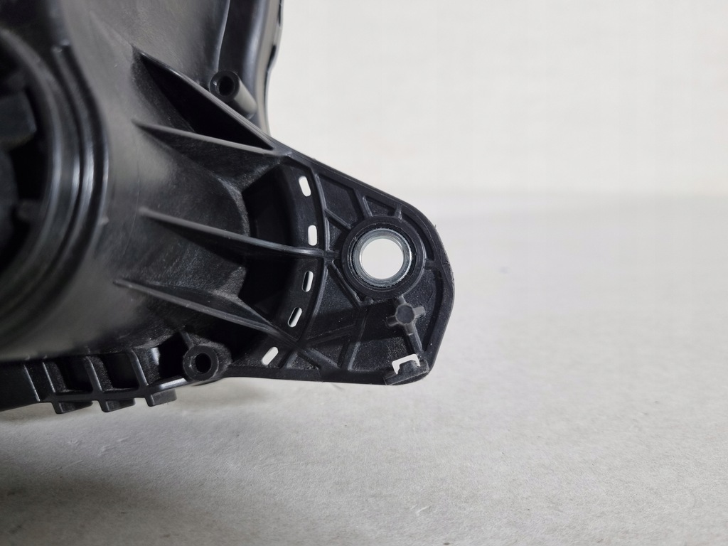 фото №12, Land rover defender full led лампа левая перед eu