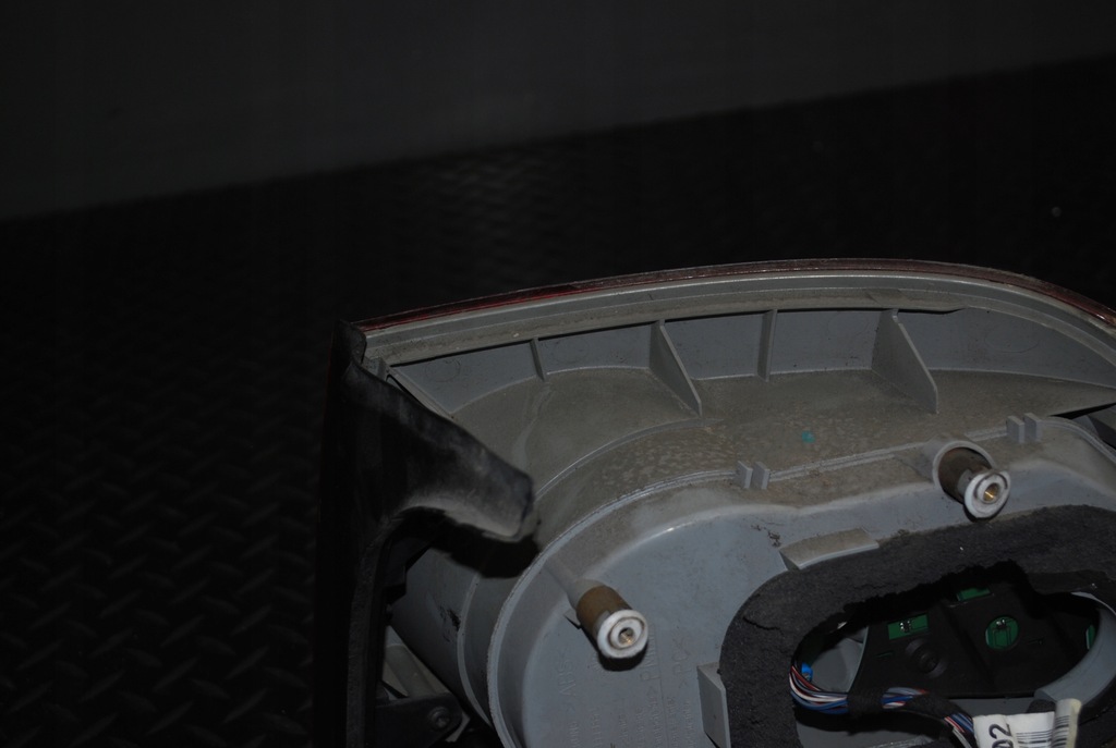 фото №13, Лампа левый задняя vw phaeton 3d0945095b