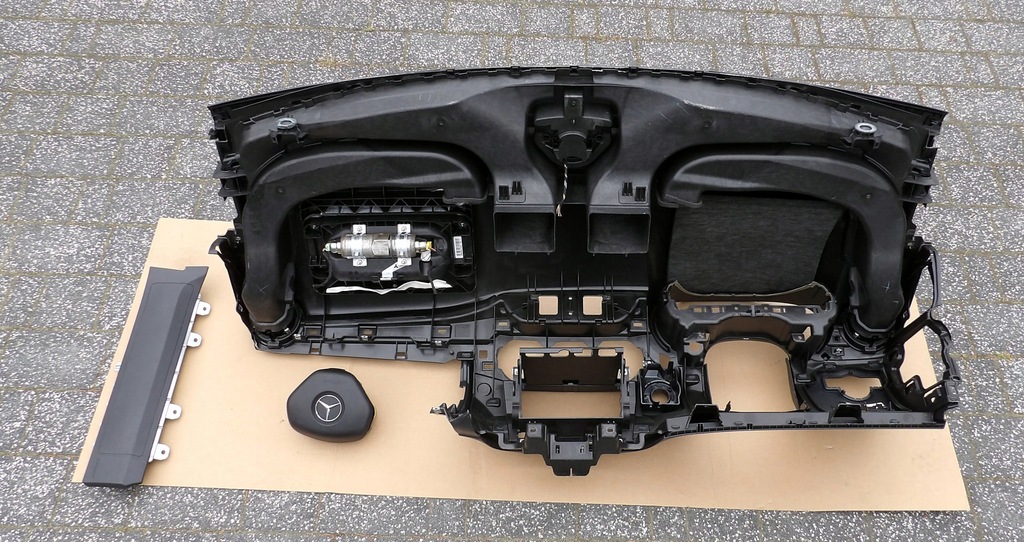 фото №14, Mercedes w246 b180 cdi приборная панель приборная подушка безопасности водителя