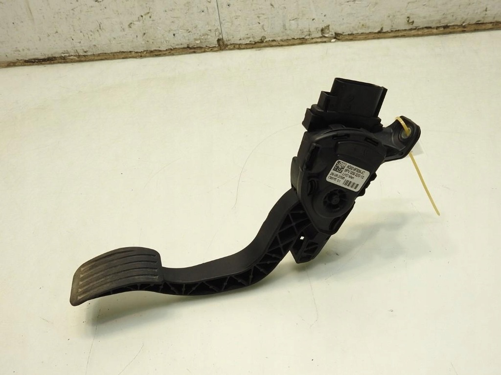 фото №7, Педаль газу потенціометр ford galaxy mk2 2.0b 6g92-9f836-jc