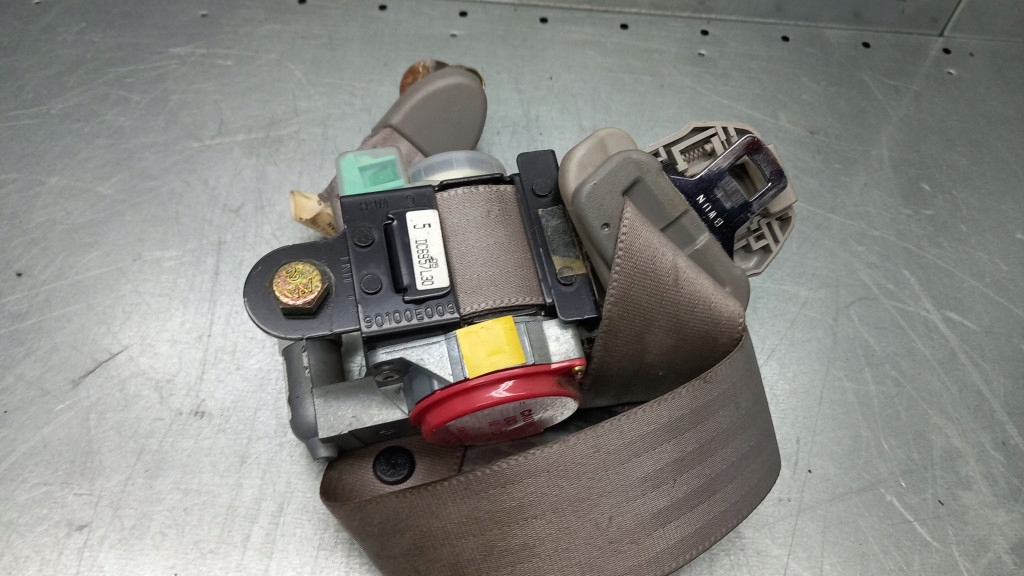 фото №4, Pas правий перед mazda demio 1.5b 03r