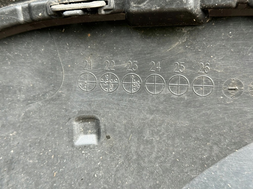 фото №13, Lexus rx 5 v 22- бампер задняя задний dół спойлер