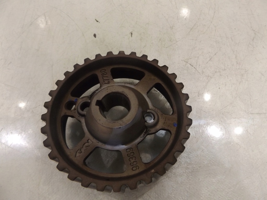 фото №1, C3 i 1,4hdi колесо насоса 9636947780