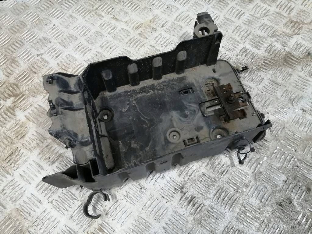 фото №1, Opel adam основа корпус акумулятор 13374484