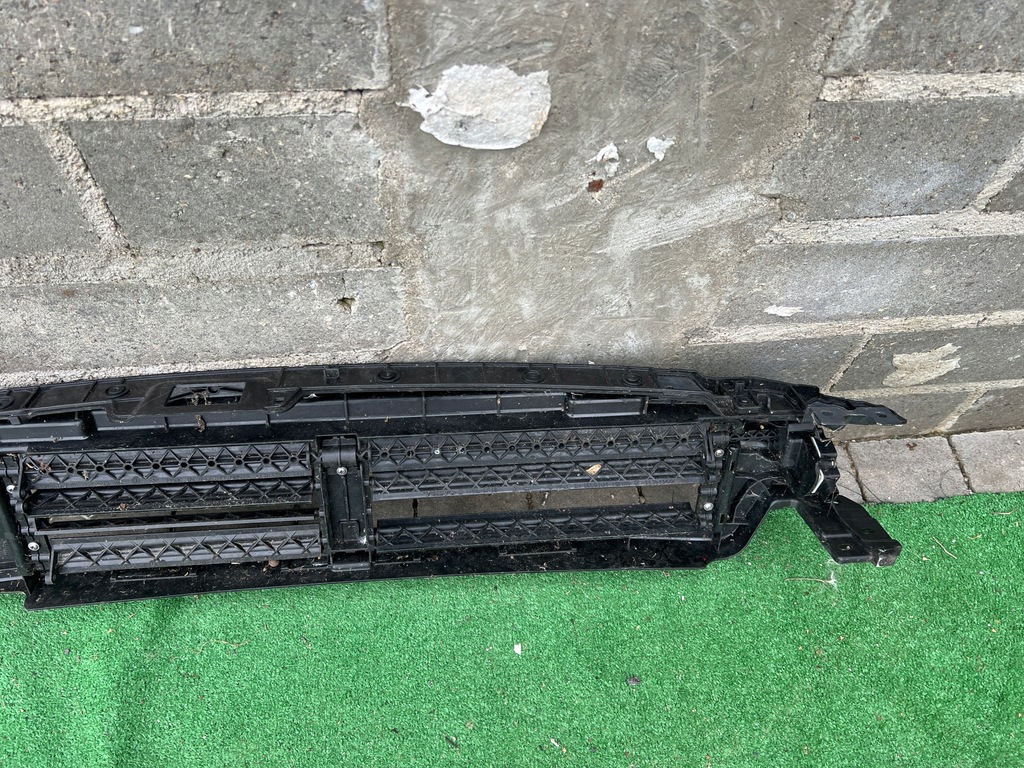 фото №9, Volvo s60 v60 iii 3 2018- жалюзі шторка впуск повітря