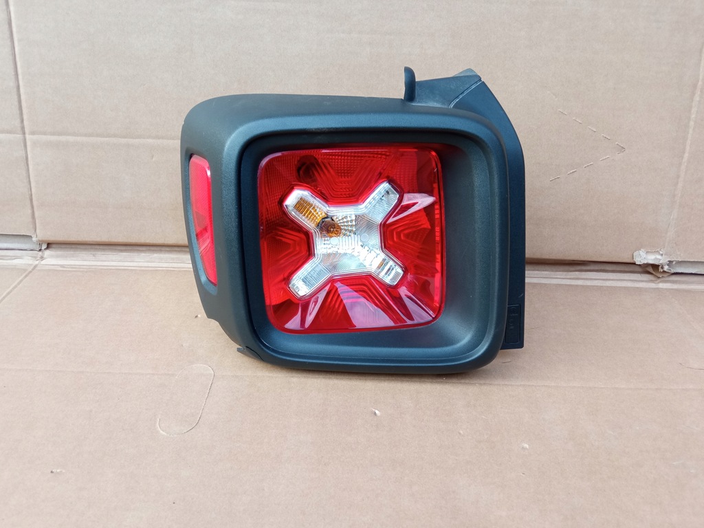 фото №1, Лампа задняя jeep renegade