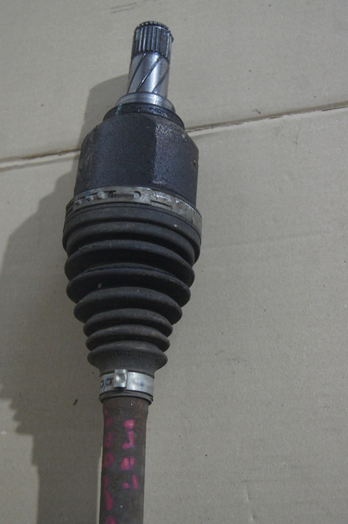 фото №3, Приводной вал левая dacia sandero ii 1.5 dci