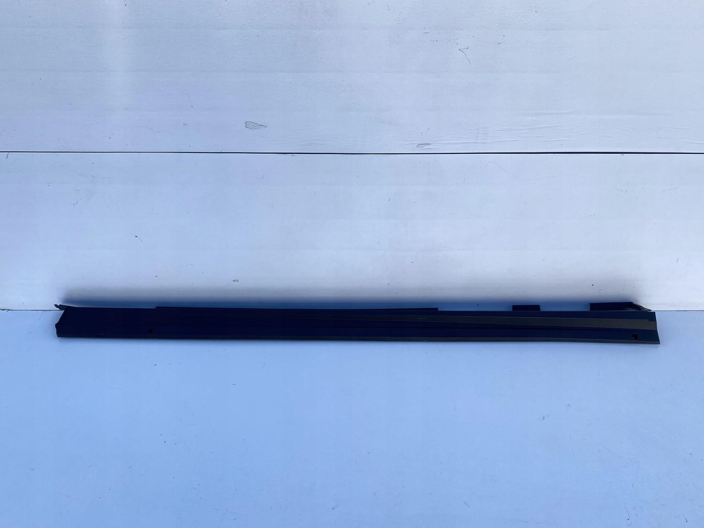 фото №1, Toyota rav-4 v молдинг порог правая 2019-