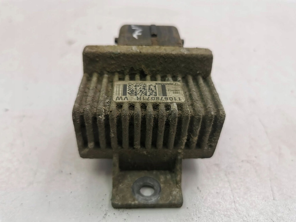 фото №6, Nissan juke i f15 2013 реле