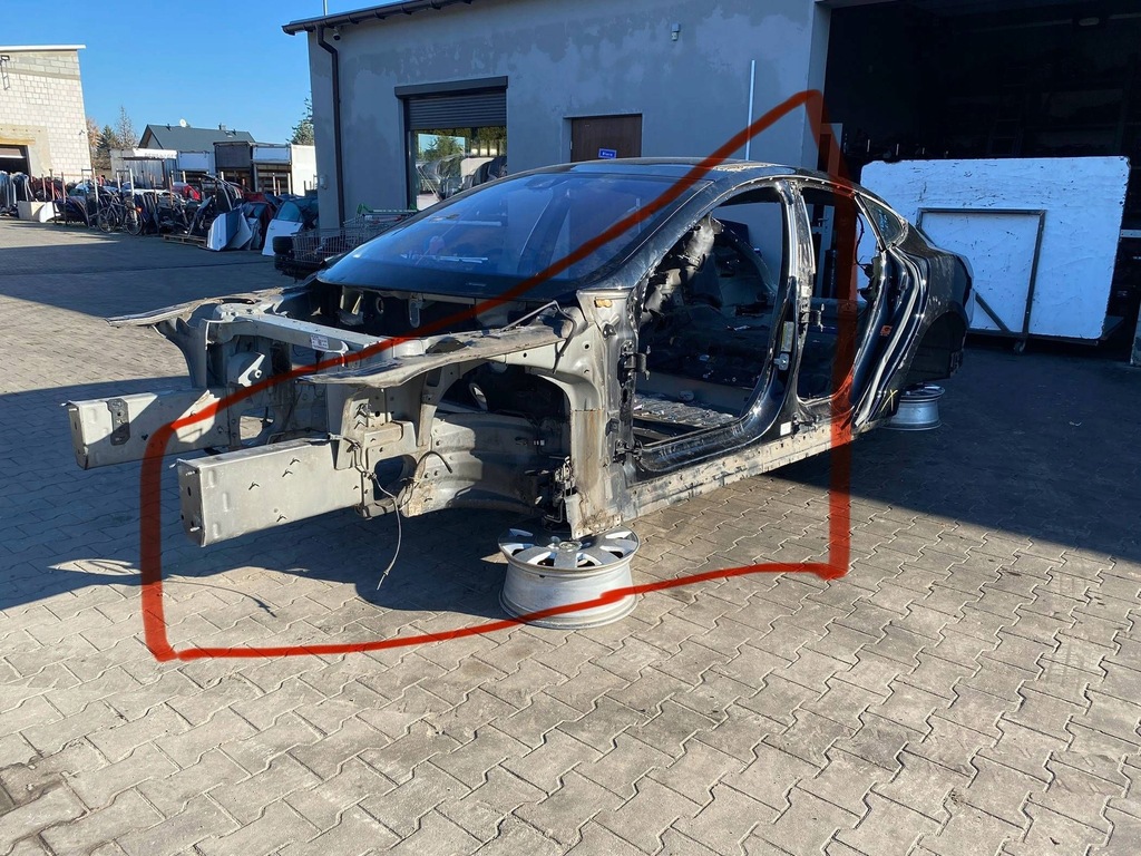 фото №1, Кузов четверть кузов tesla model s