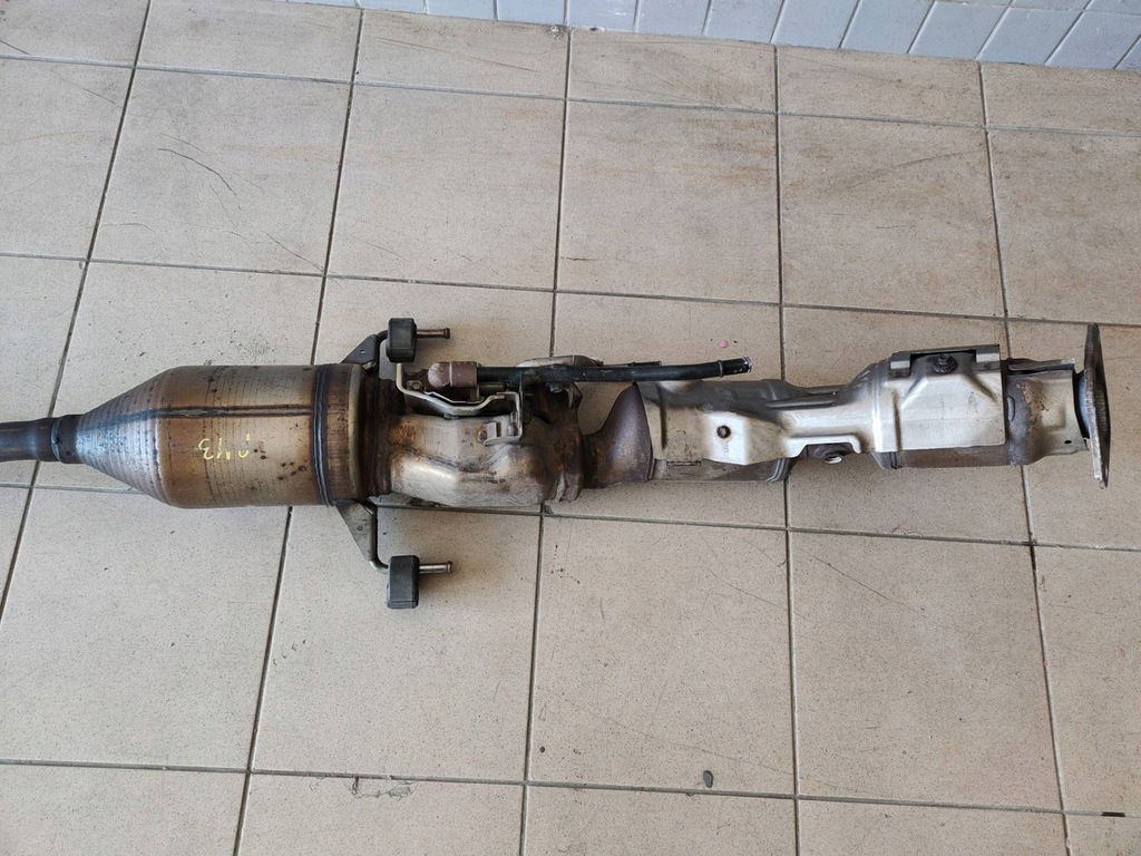 фото №6, Гасник kompletny toyota prius plus 2015 33718