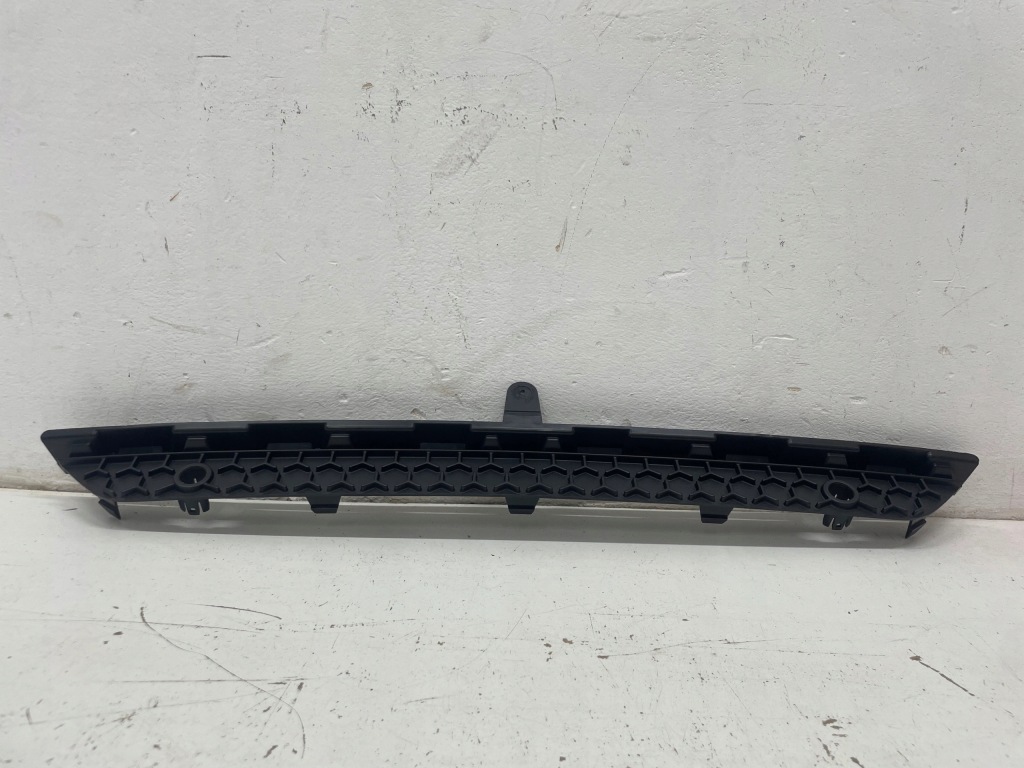 фото №1, Решётка бампера задняя renault megane iv gt nowa