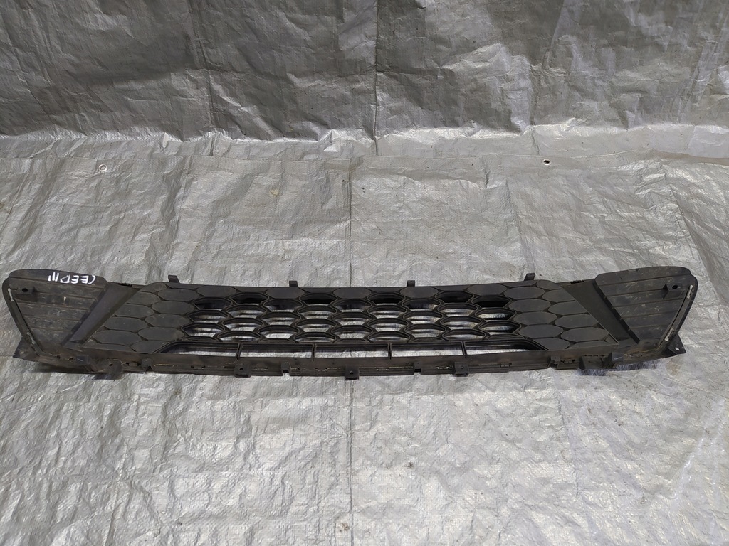 фото №5, Решётка бампера передний средняя kia ceed iii