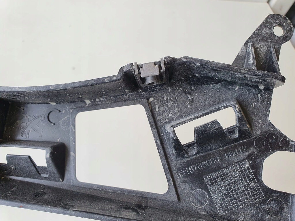 фото №2, Peugeot rifter направляющая бампера левый задняя оригинал