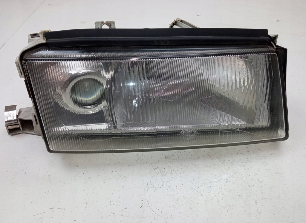 фото №1, Лампа правая передняя skoda octavia