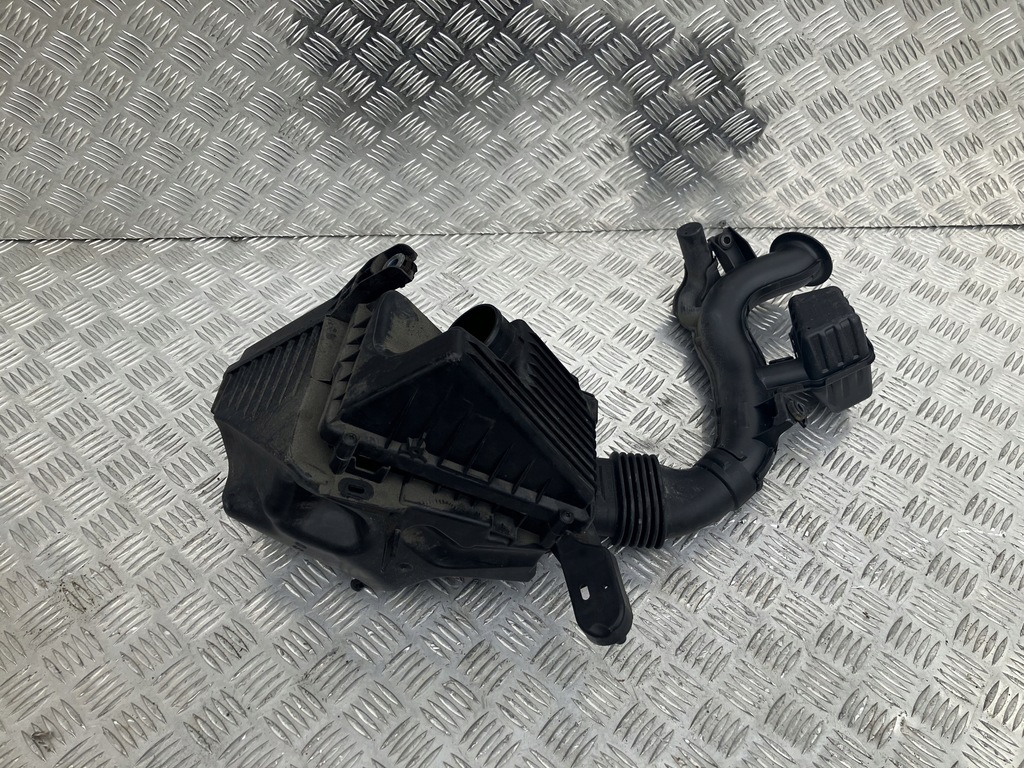 фото №1, Корпус фильтра pow smart fortwo w453 1.0 sce