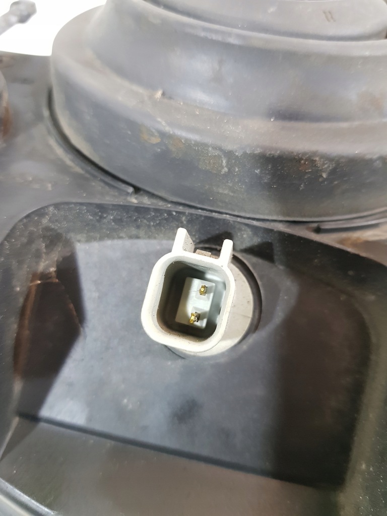 фото №7, Лампа левый перед jeep cherokee liberty iii kj 3.7b