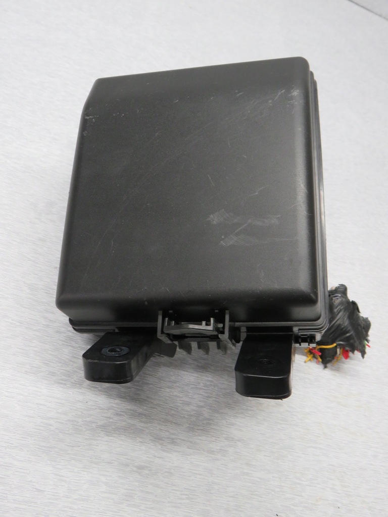 фото №9, Kia sportage iii 2.0 crdi коробка запобіжників