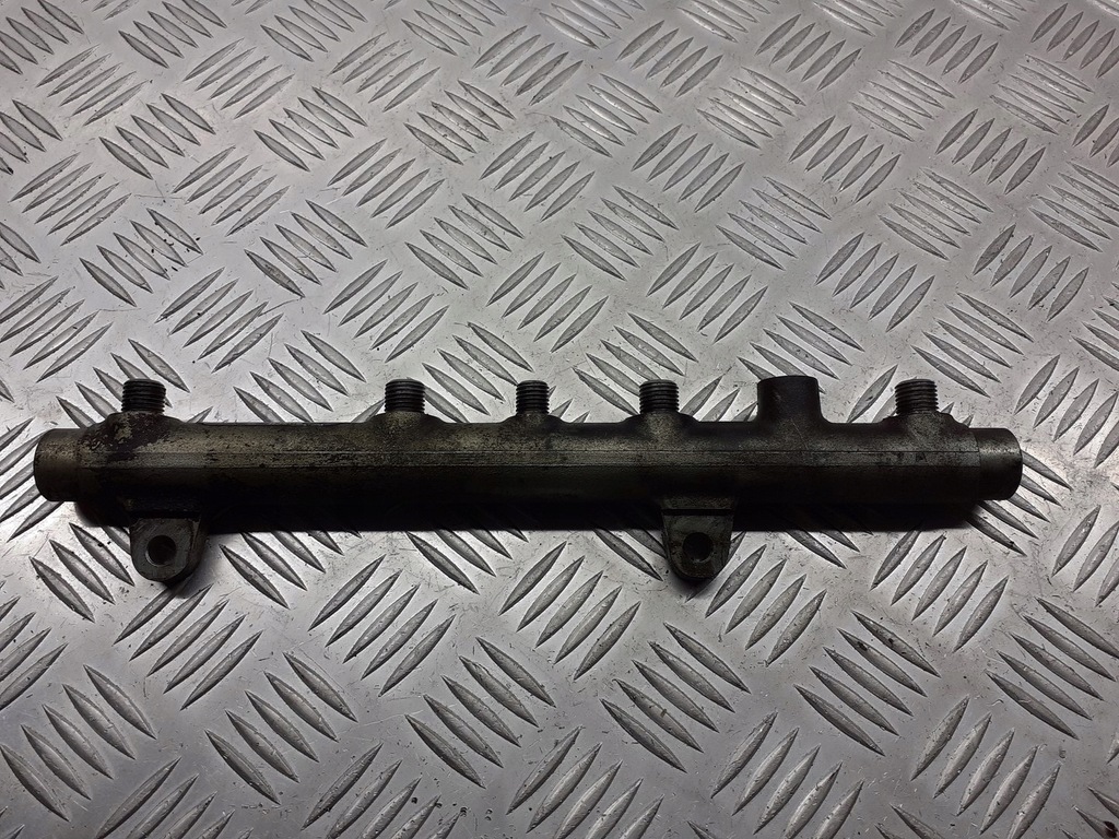 фото №1, Молдинг впрыскная renault scenic ii 1.9 dci 8200347176