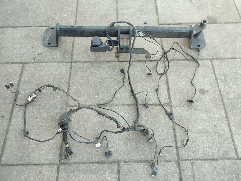 фото №5, Hak буксирувальний джгут bmw x1 f48 f49