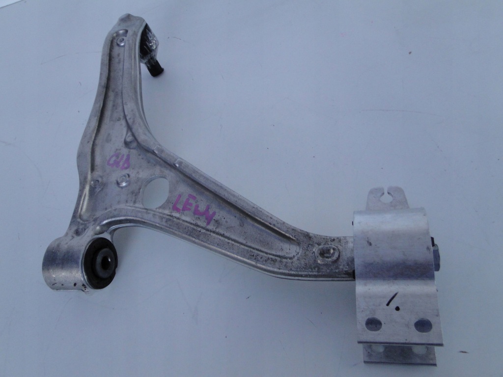 фото №5, Mercedes gla 247 h247 рычаг передний левый