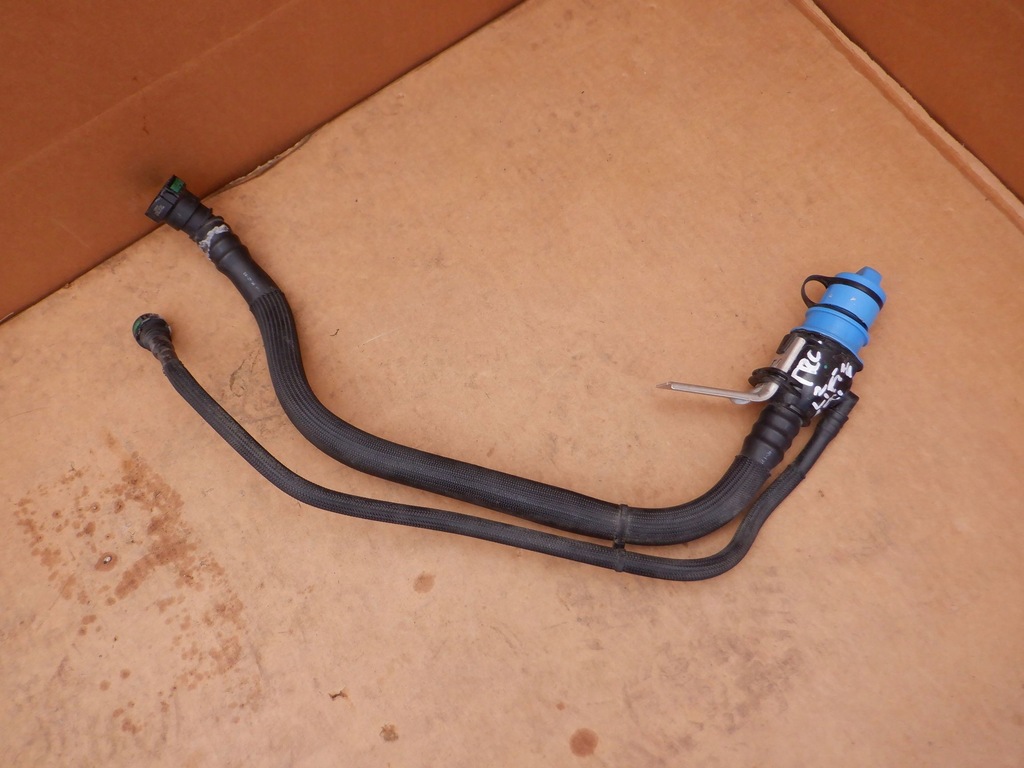 фото №1, Adblue заливная горловина труба ford connect mk2 lift 1.5 ecoblue