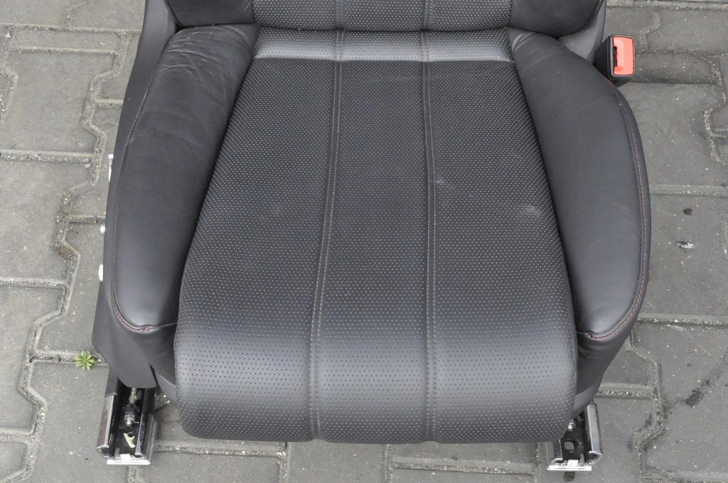 фото №5, Bentley bentayga перехідник салону сидіння заднє сидіння обшивки шкіра