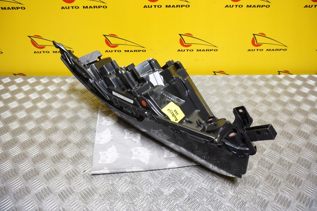 Купить Subaru solterra 2022 - фара лампа full led правая америка