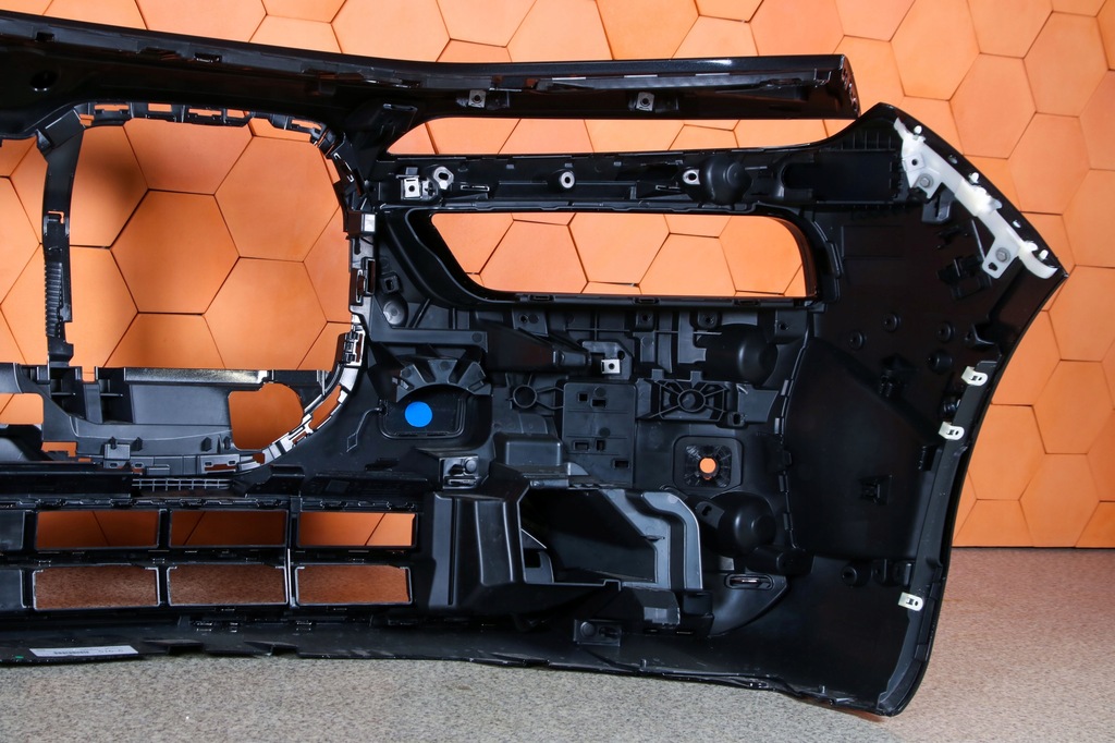 фото №8, Bmw 7 g70 i7 бампер перед передний цвет 475