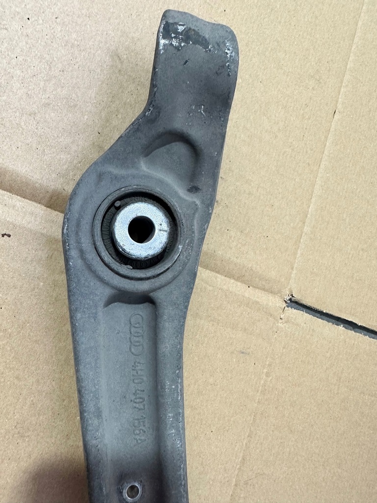 фото №7, Важіль правий перед, правий передній audi a8 d4