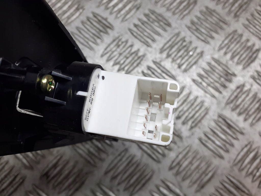 фото №2, Панель скло лівий задня mazda 6